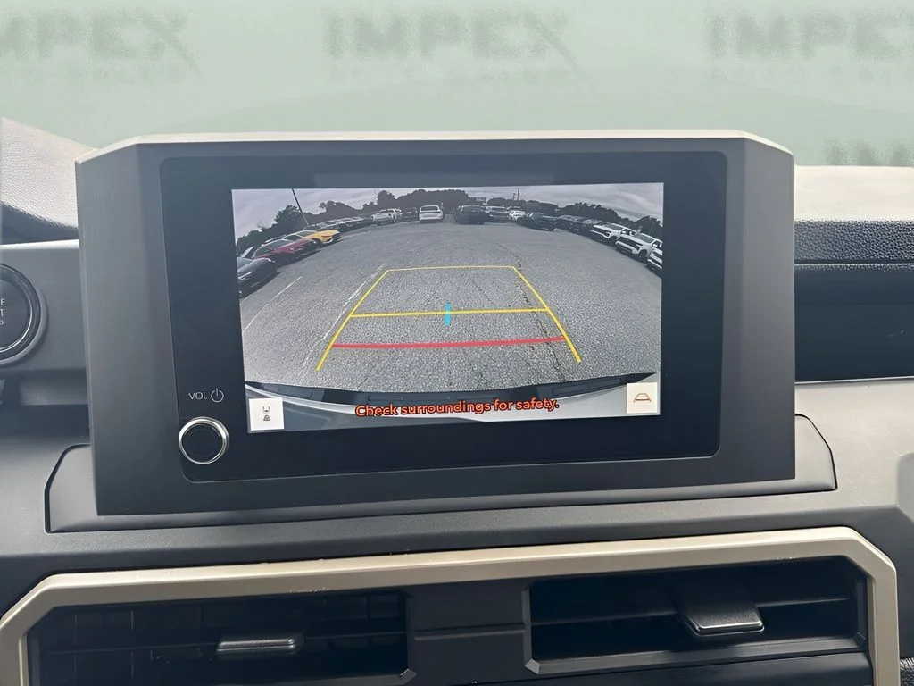 Used 2025 White Toyota SR image 19