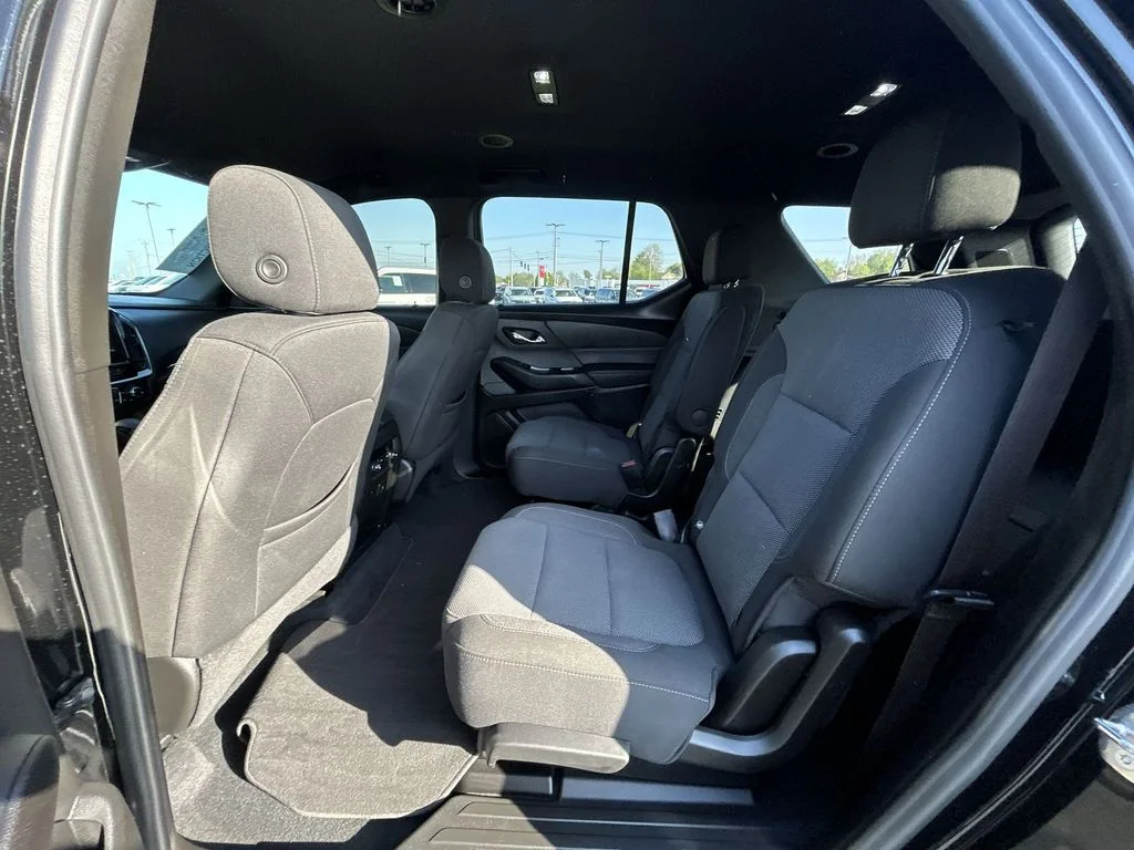Used 2023 Black Chevrolet LT image 27