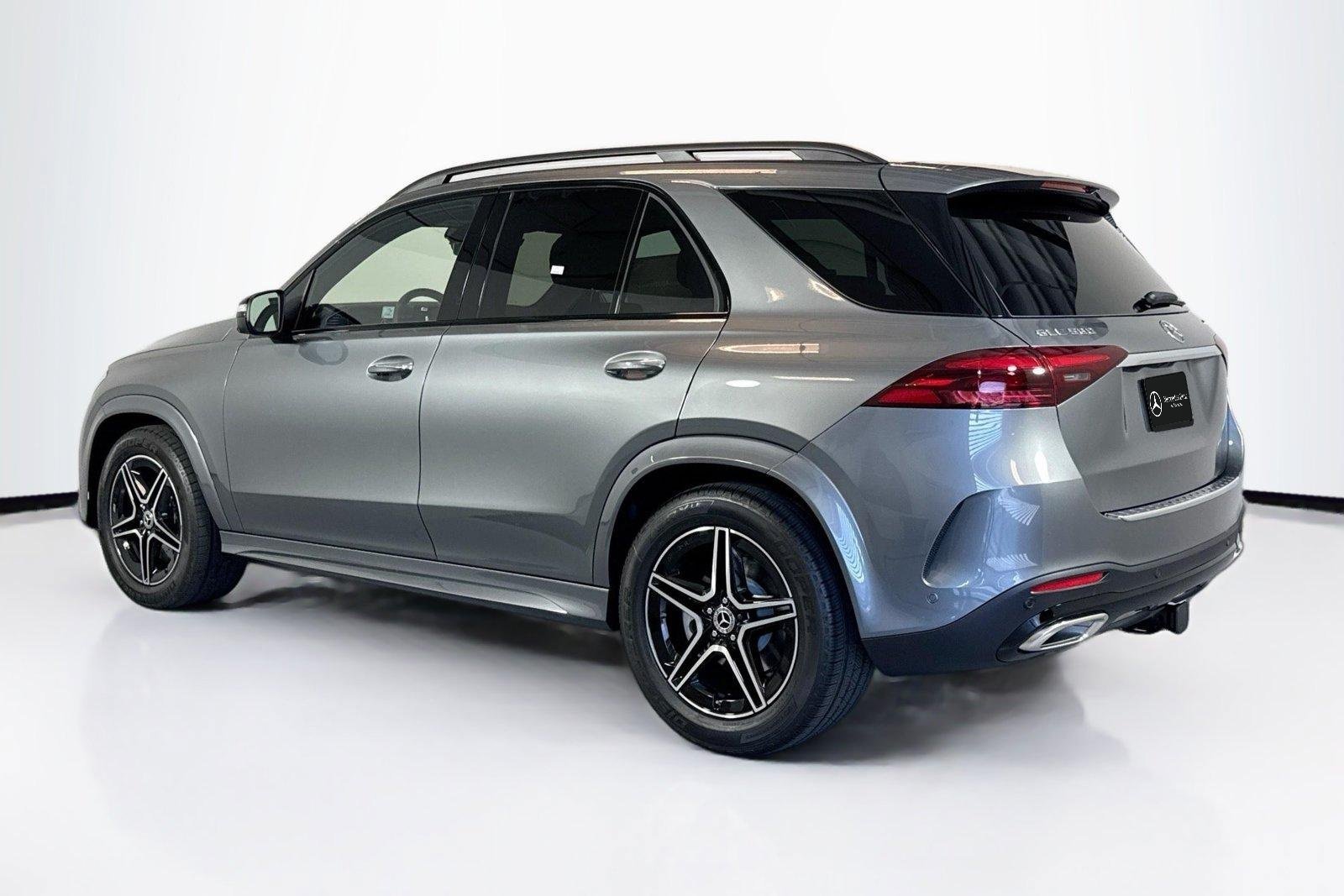 New 2026 Selenite Grey Metallic Mercedes-Benz GLE 580 image 7