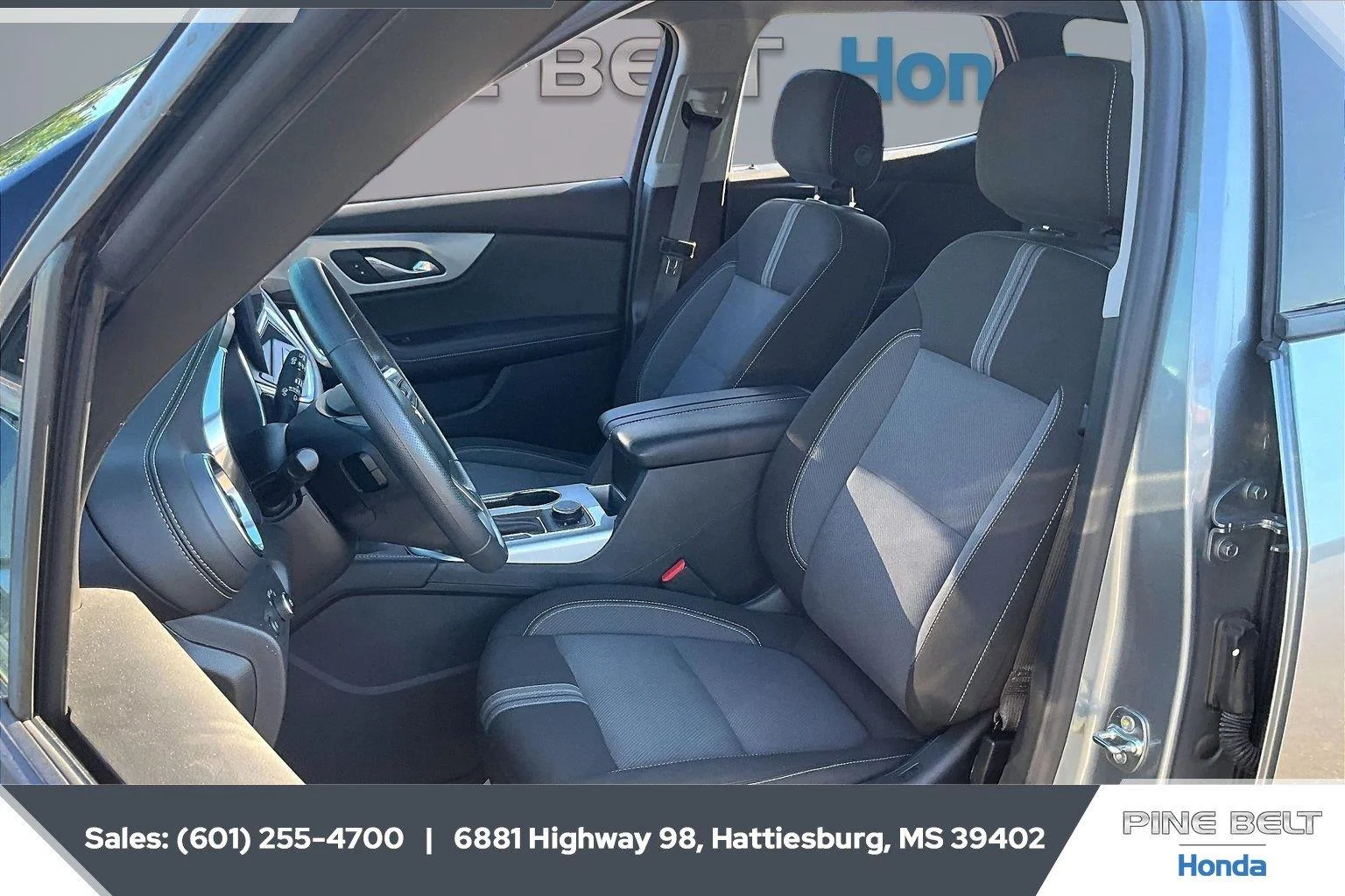 Used 2024 Sterling Gray Metallic Chevrolet LT image 18
