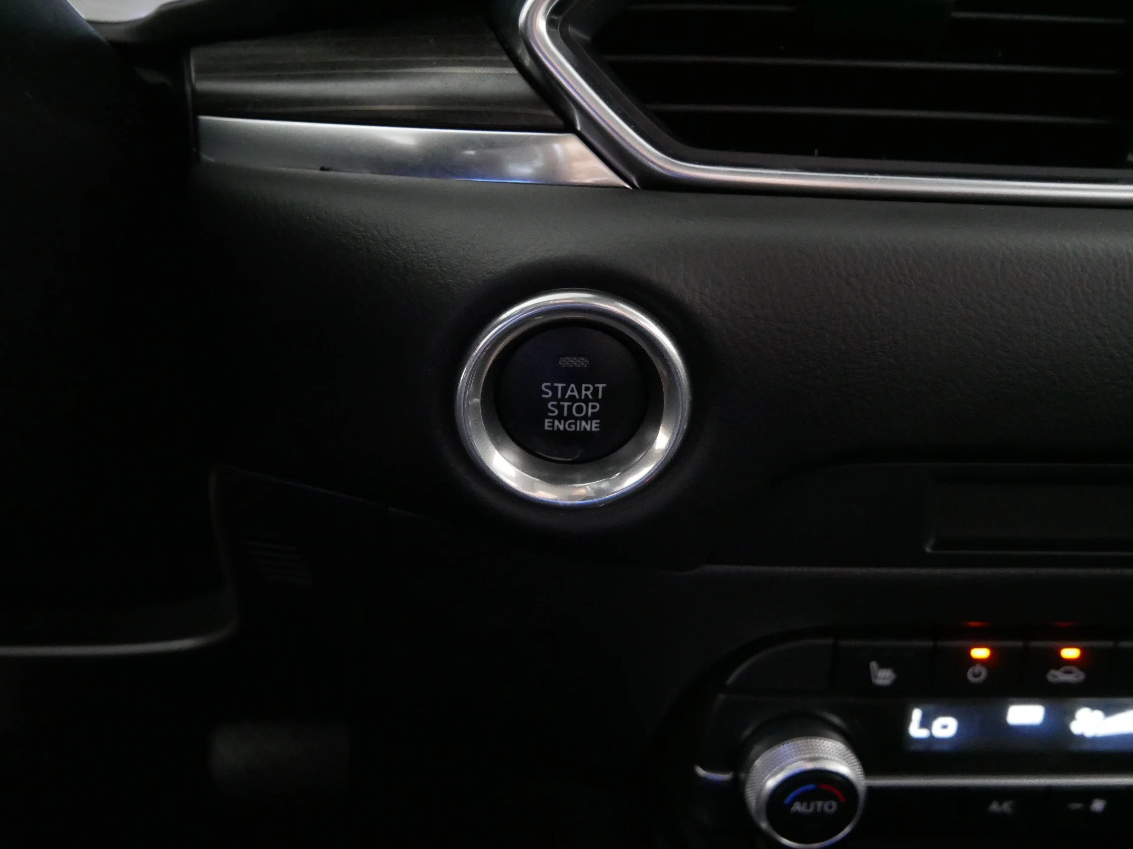 Used 2023 Rhodium White Metallic Mazda 2.5 S Premium Package image 29