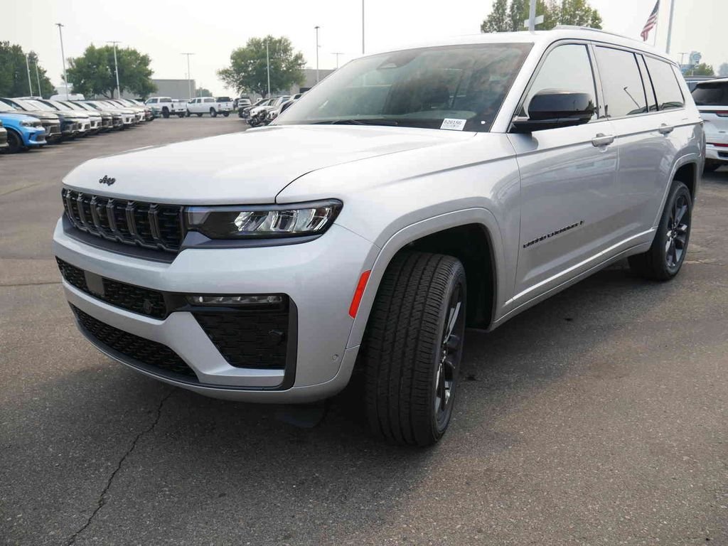 New 2026 Silver Zynith Jeep Limited image 3