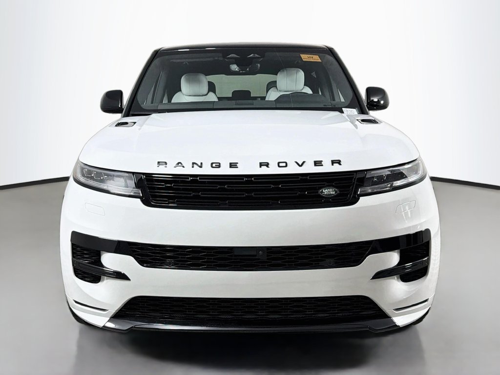 New 2027 Fuji White Land Rover  image 2