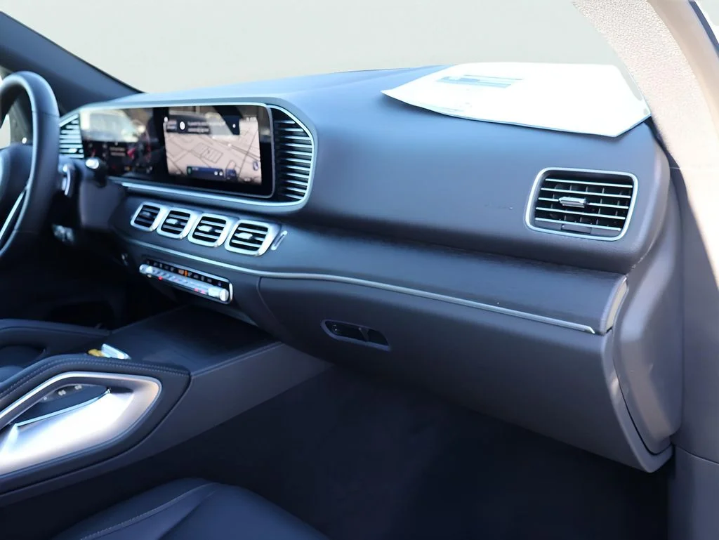 New 2026 MANUFAKTUR Silicon Grey Mercedes-Benz GLE 450 image 11