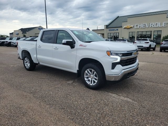 New 2026 Summit White Chevrolet LT image 20