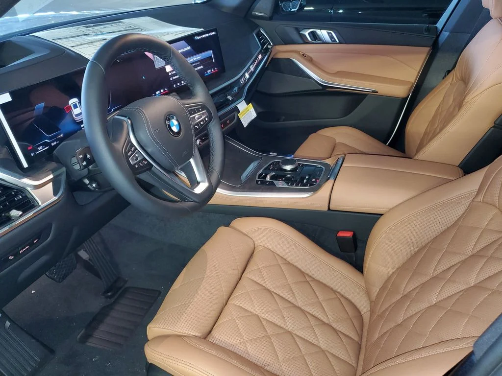 Used 2026 White BMW sDrive40i image 15