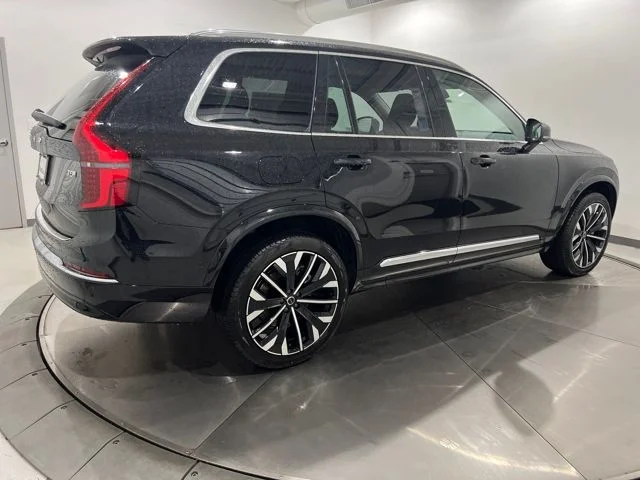 New 2026 Onyx Black Volvo Ultra image 5