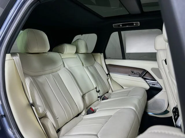 New 2026 Blue Land Rover SE image 25