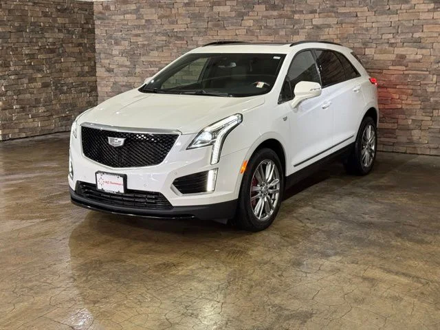 Used 2022 Crystal White Cadillac Sport image 5