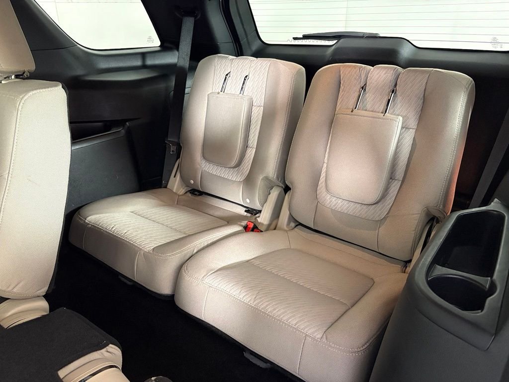 Used 2018 Silver Ford Base image 35