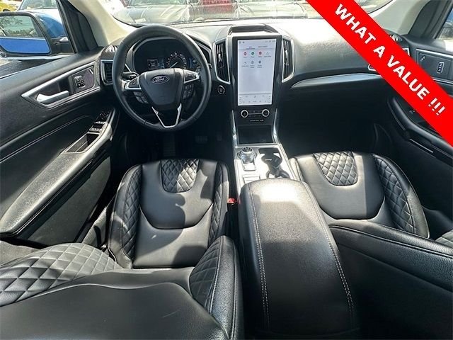 2024 Ford Edge Titanium - Photo 16