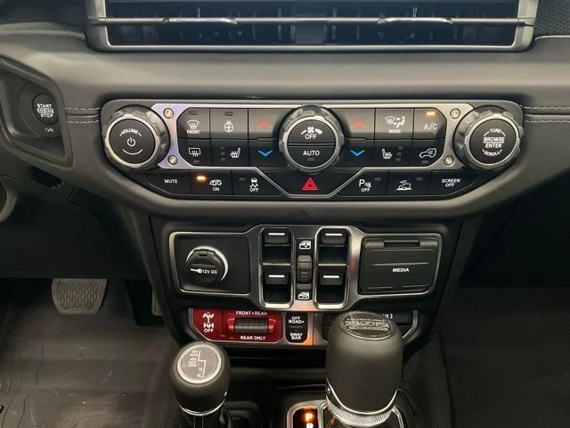 2025 Jeep Wrangler 4-Door Rubicon 392 Final Edition - Photo 22