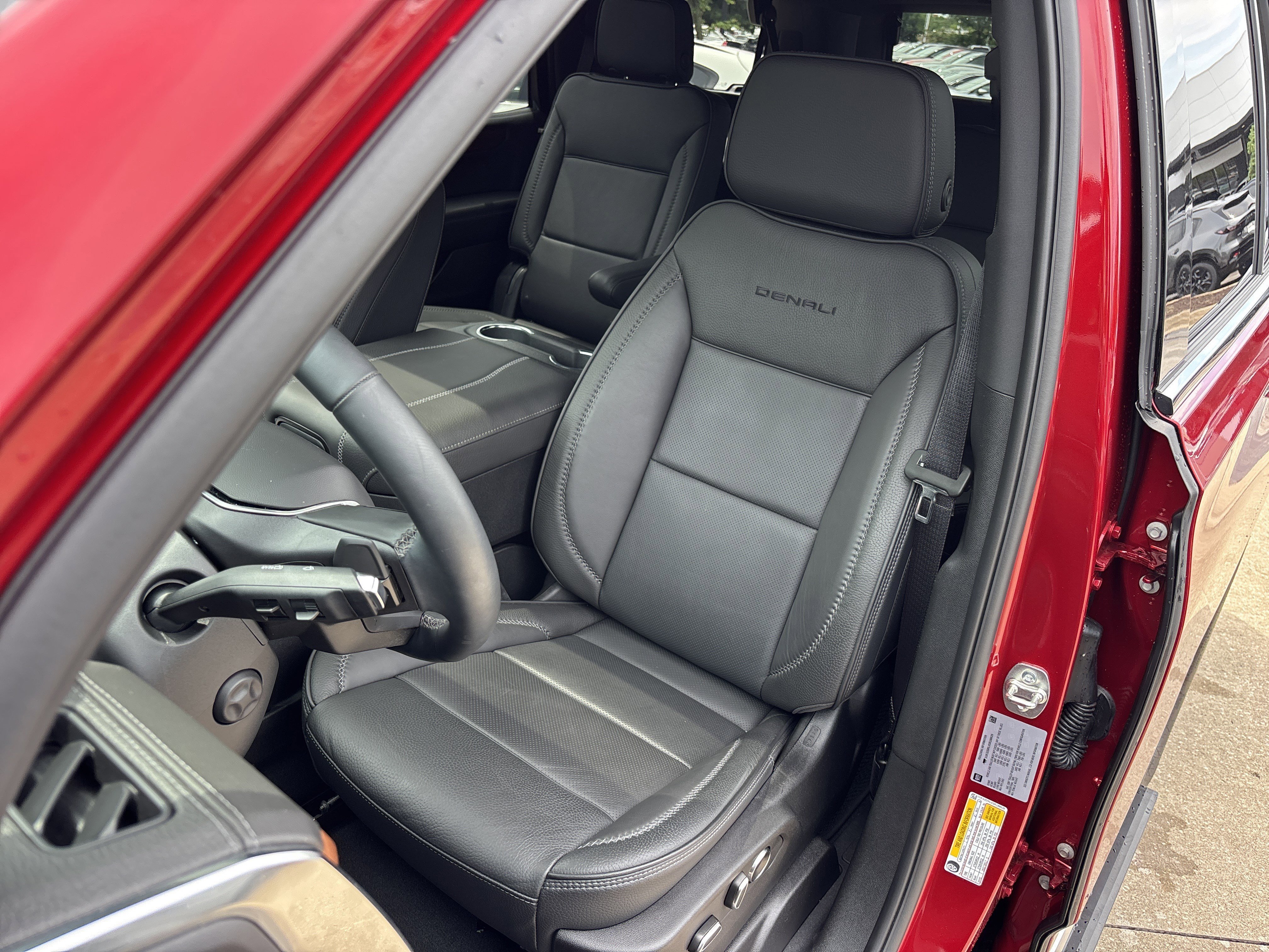 Used 2025 Volcanic Red Tintcoat GMC Denali 4WD image 23