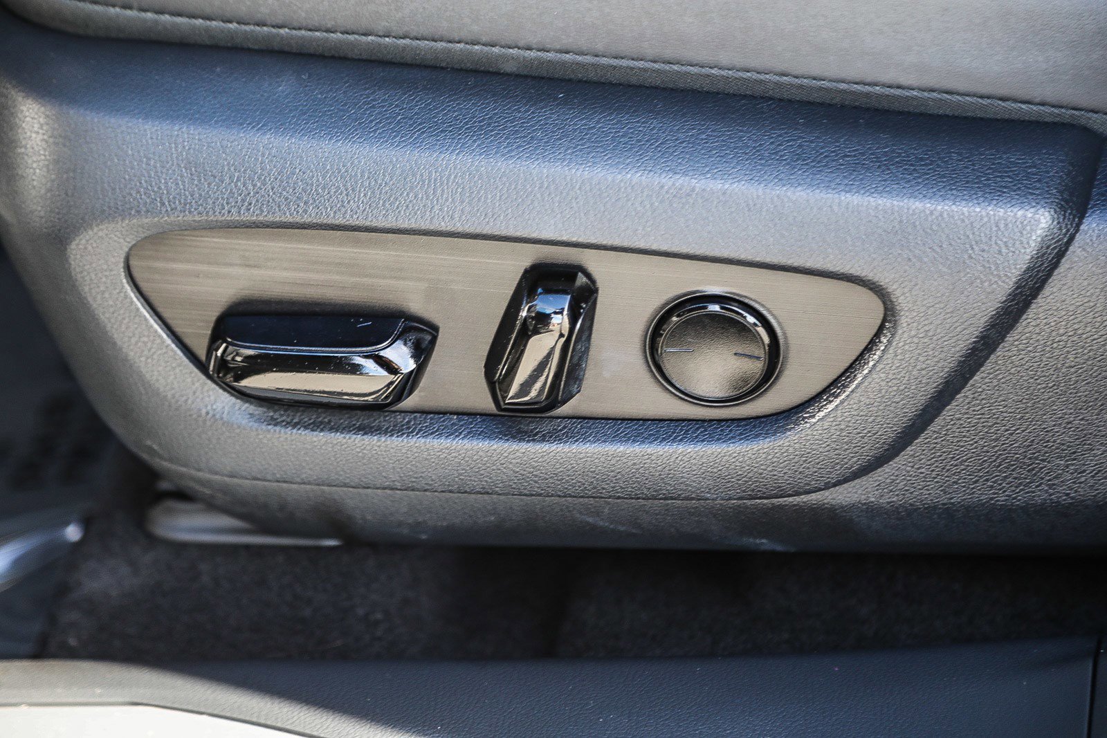 2024 Lexus RX 350 - Photo 18