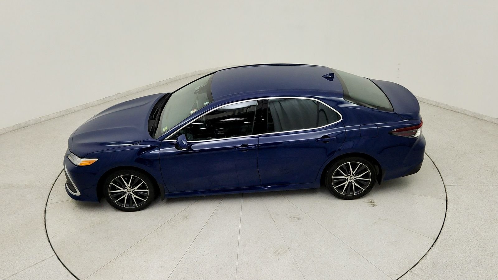 Used 2024 Blue Toyota XLE image 17