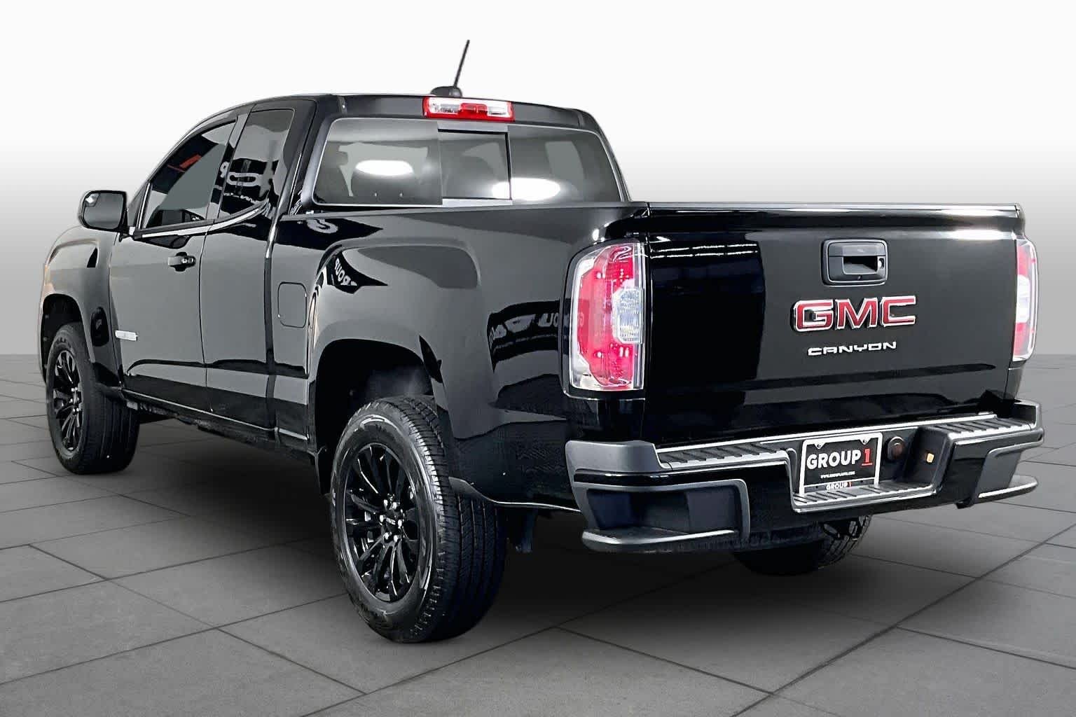 Used 2022 Onyx Black GMC 2WD Elevation image 12