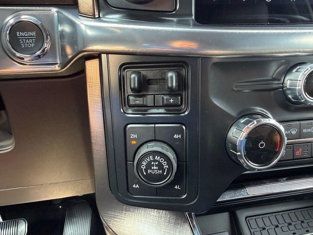 New 2026 Star White Metallic Tri-Coat Ford King Ranch® image 28