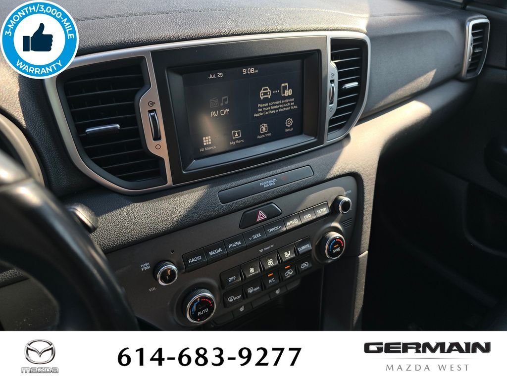 Used 2017 Red Kia EX image 24