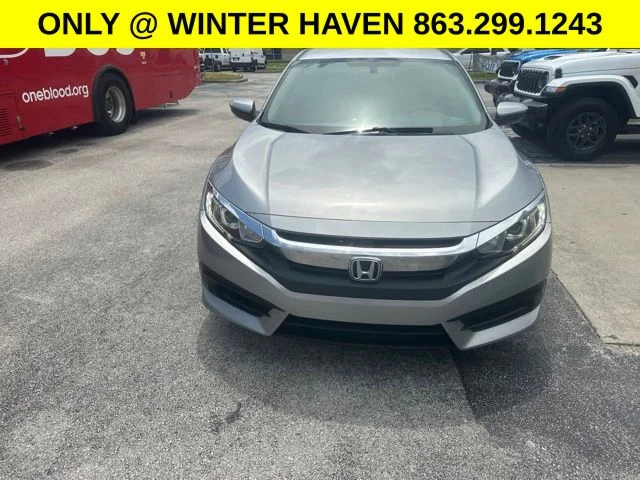 Used 2017  Honda LX image 2