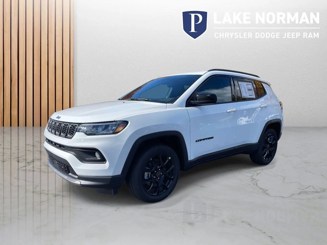 New 2026 Bright White Clear-Coat Exterior Paint Jeep Latitude image 4