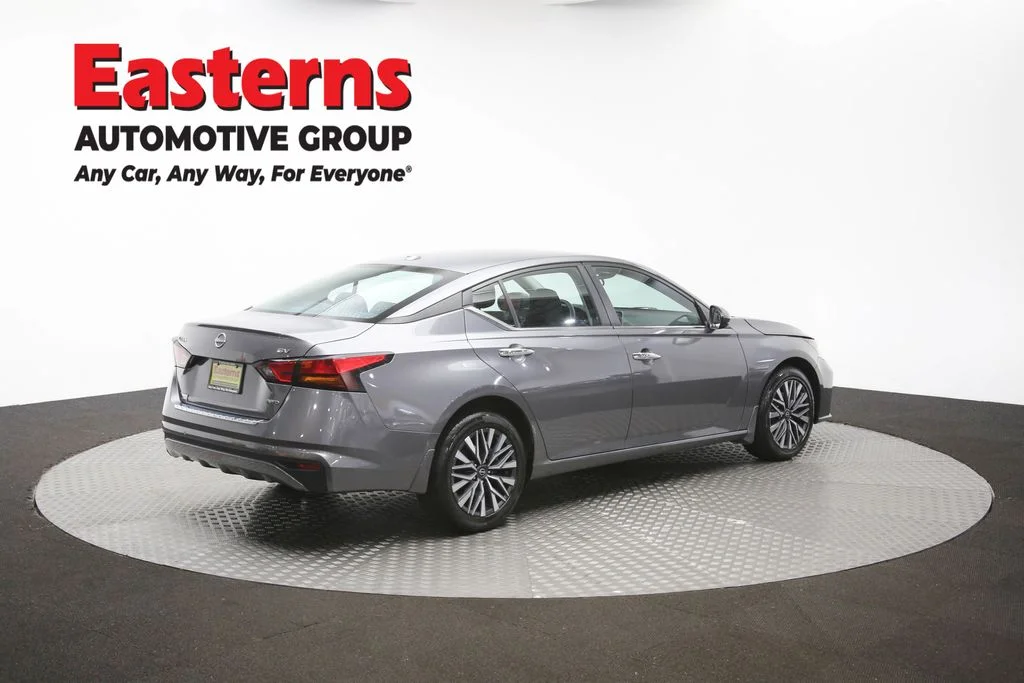 Used 2023 Gray Nissan 2.5 SV image 41