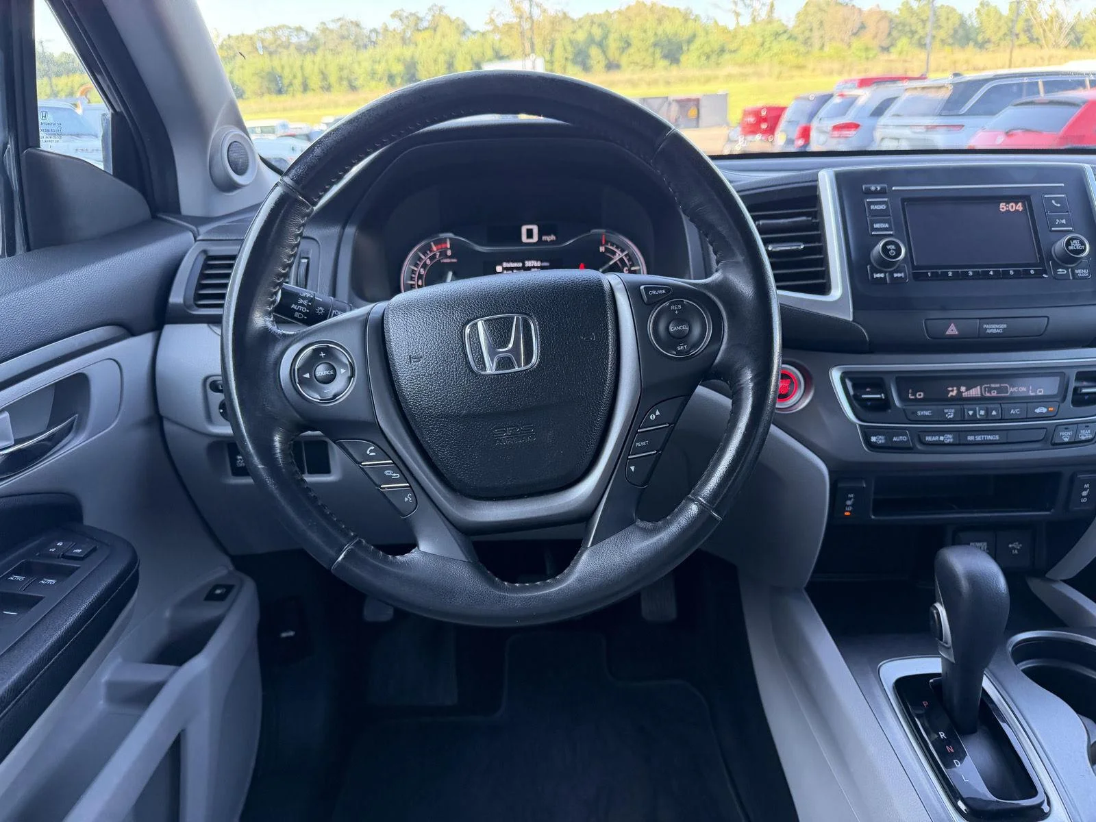 Used 2019 Forest Mist Metallic Honda RTL image 8