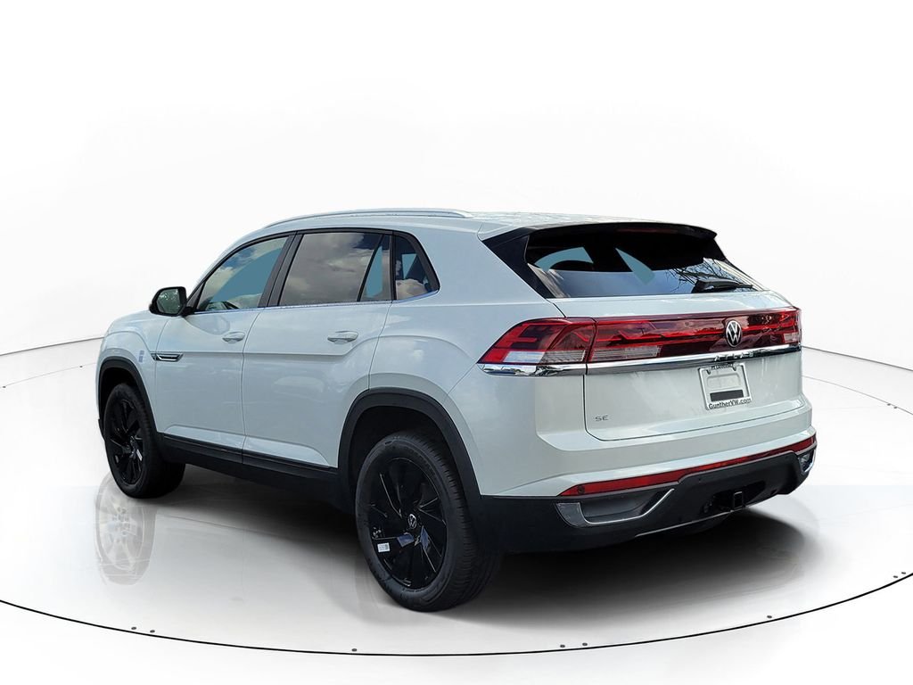 New 2026 White/off-white Volkswagen 2.0T SE w/Technology image 3