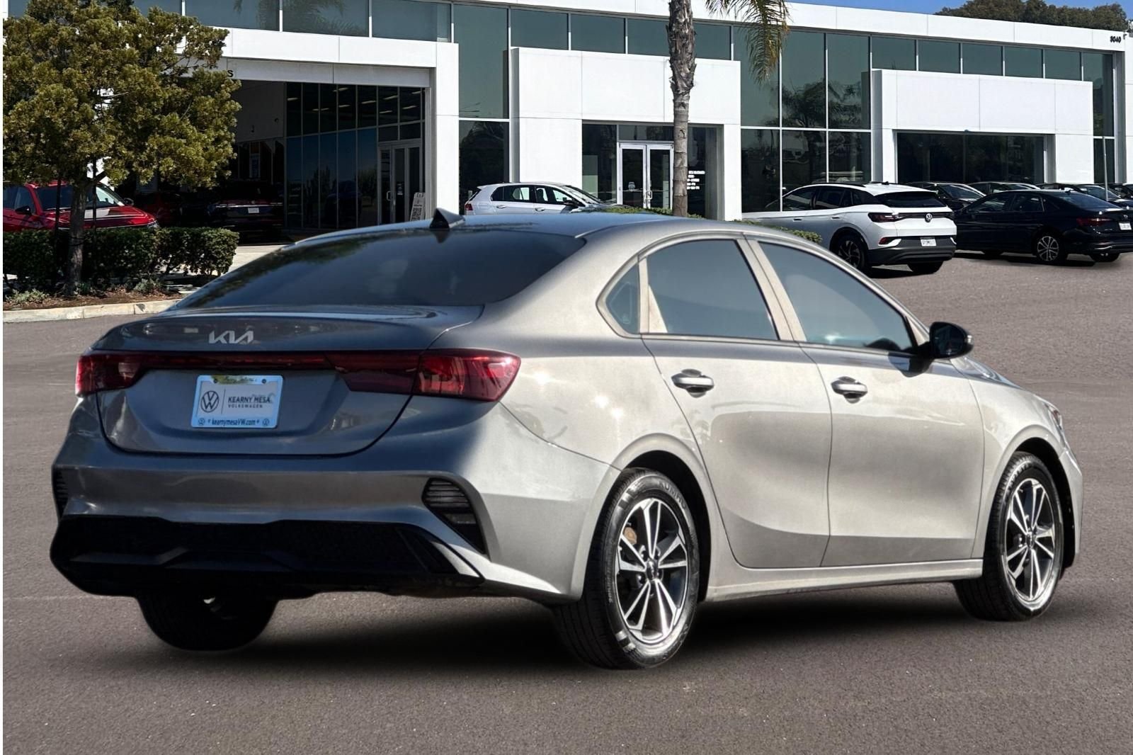 Used 2023 Steel Gray Kia LXS image 3