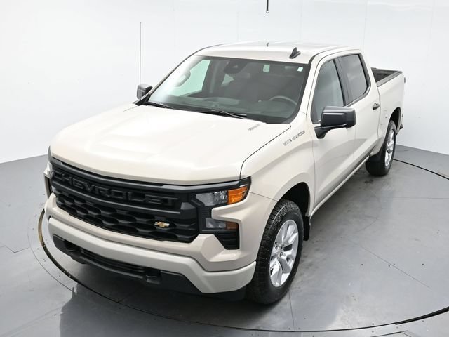 Used 2026 White Sands Chevrolet Custom image 31