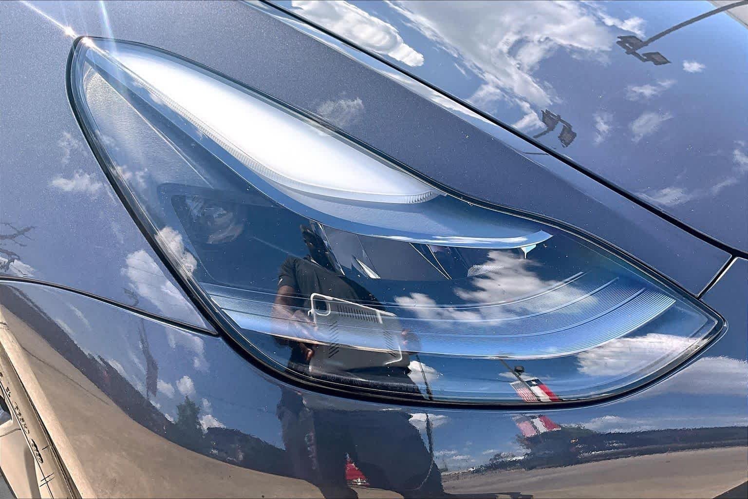 Used 2023 Midnight Silver Metallic Tesla  image 25
