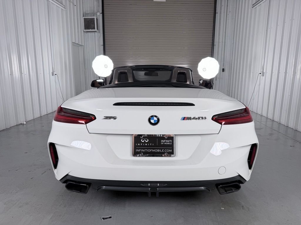 Used 2020 White BMW sDrive M40i image 15