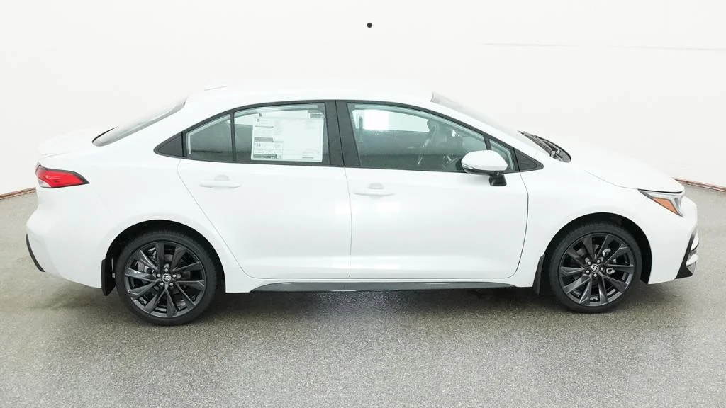 New 2026 Wind Chill Pearl Toyota SE image 6
