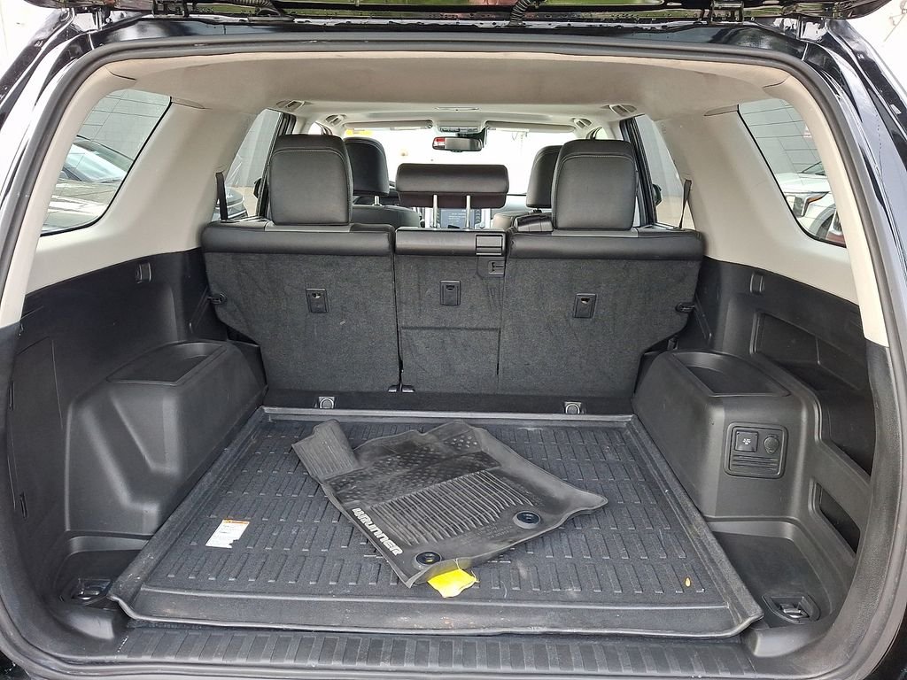 Used 2020 Black Toyota SR5 Premium image 31