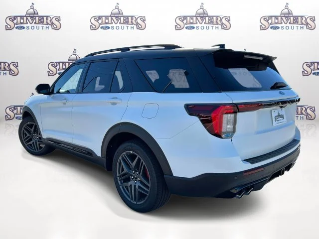 New 2026 Star White Metallic Tri-Coat Ford ST image 5