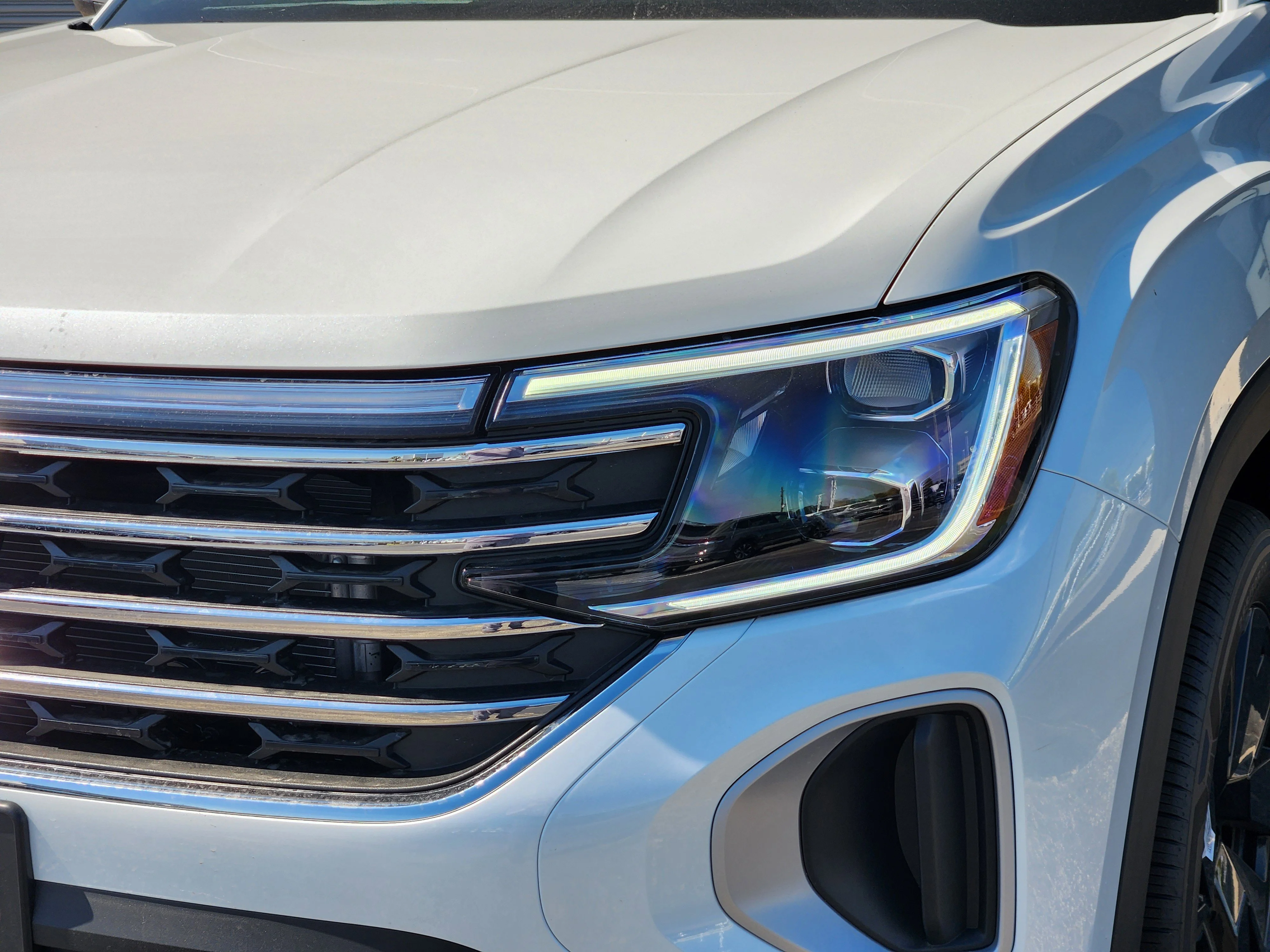 2026 Volkswagen Atlas SE w/Tech - Photo 6