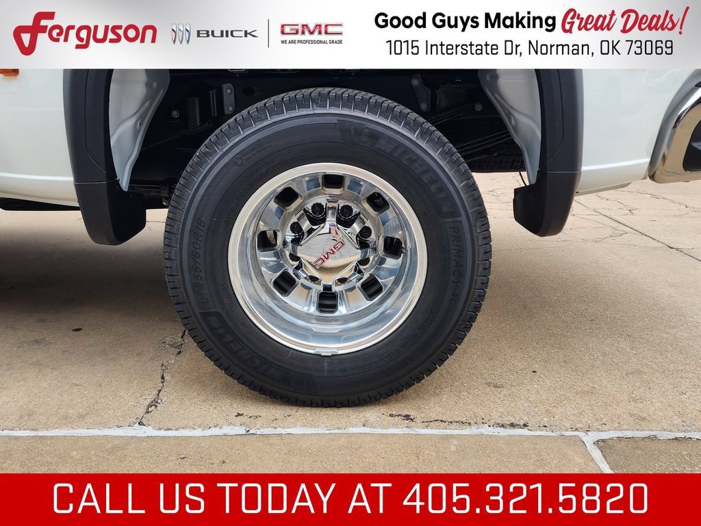 2026 GMC Sierra 3500HD Pro - Photo 51