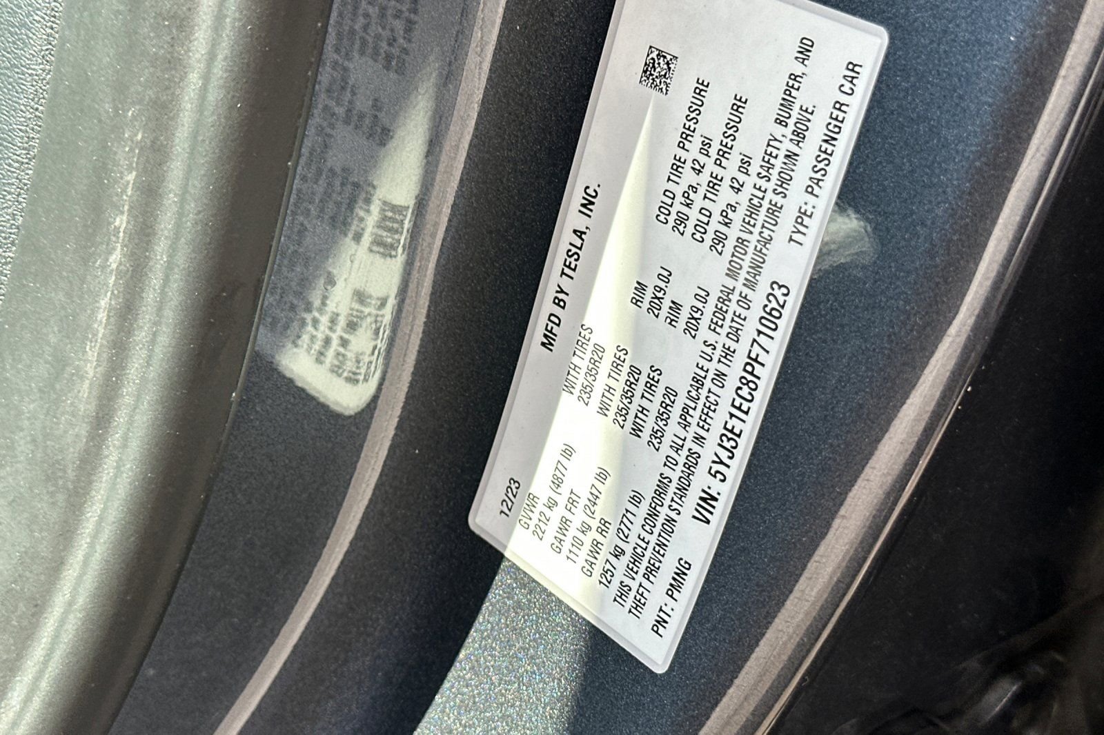 Used 2023  Tesla Performance image 31