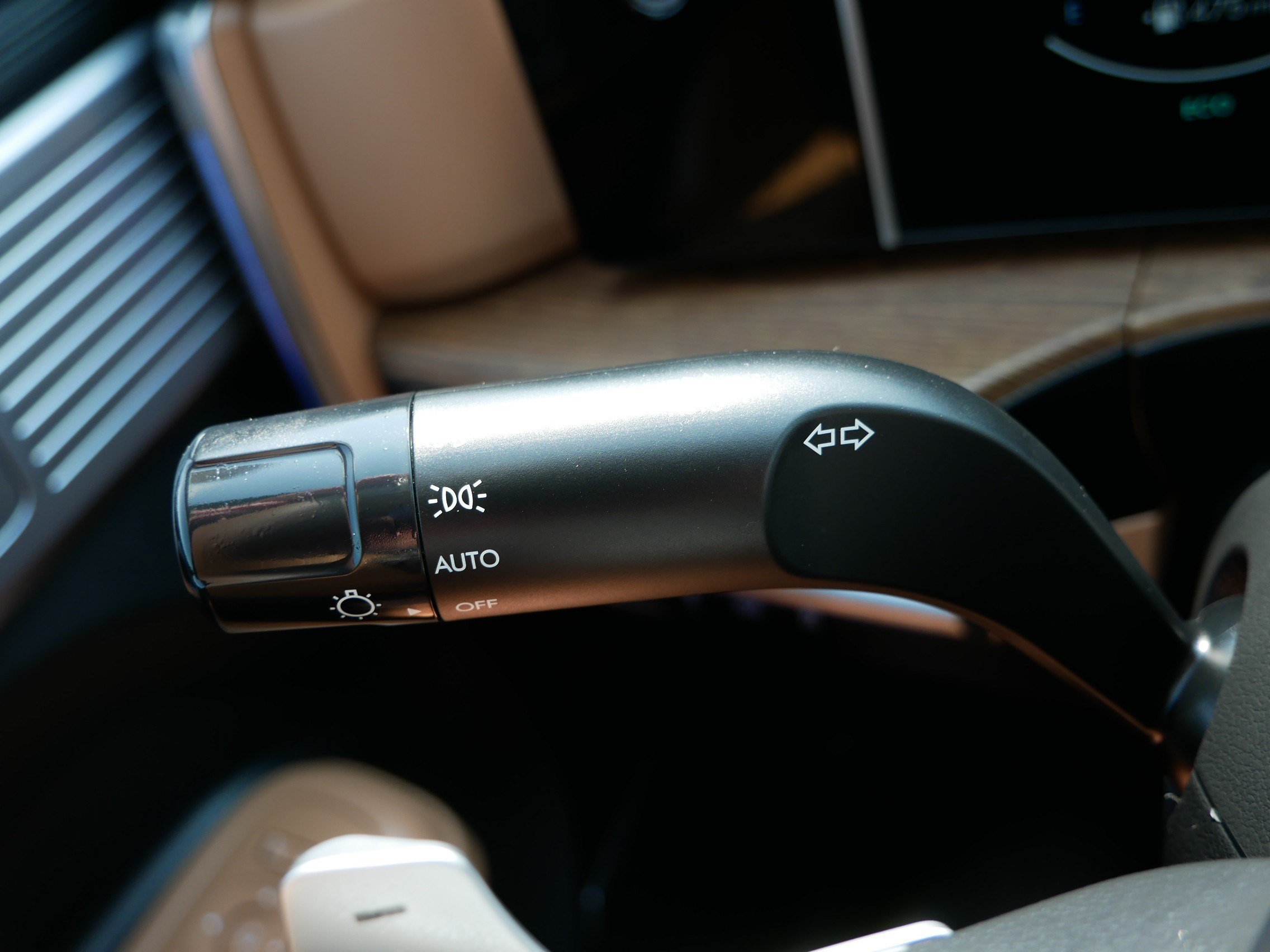 2026 Hyundai Santa Fe Limited - Photo 30