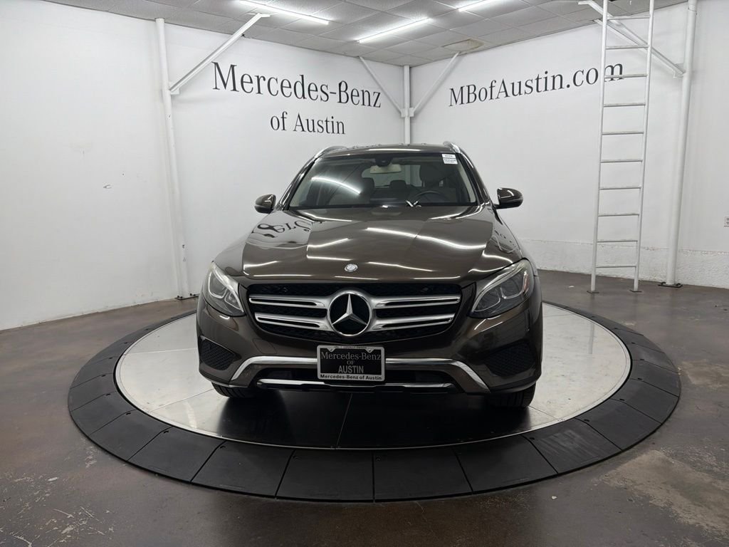 Used 2017 Brown Mercedes-Benz GLC 300 image 2