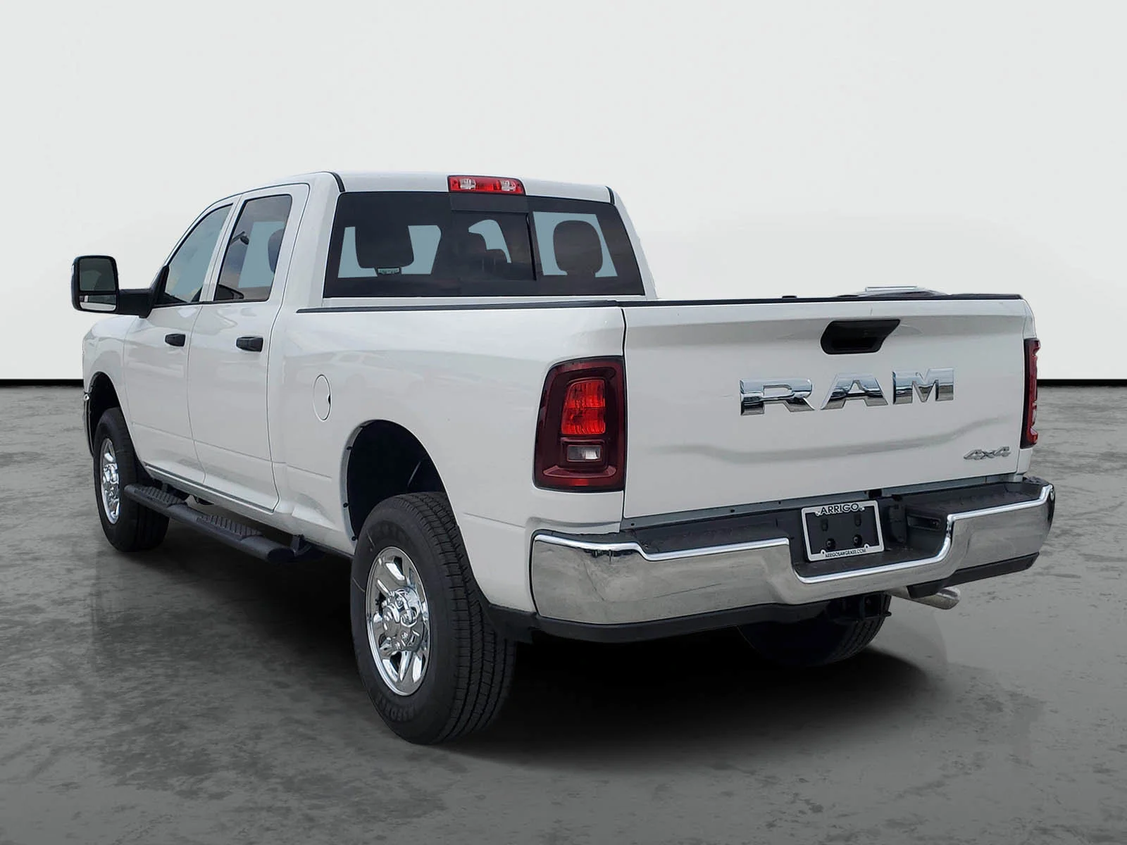 New 2026 Bright White Clear-Coat Exterior Paint RAM Tradesman image 2