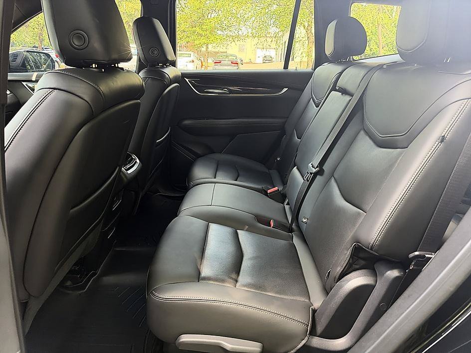 Used 2022 Black Metallic Cadillac Sport image 12