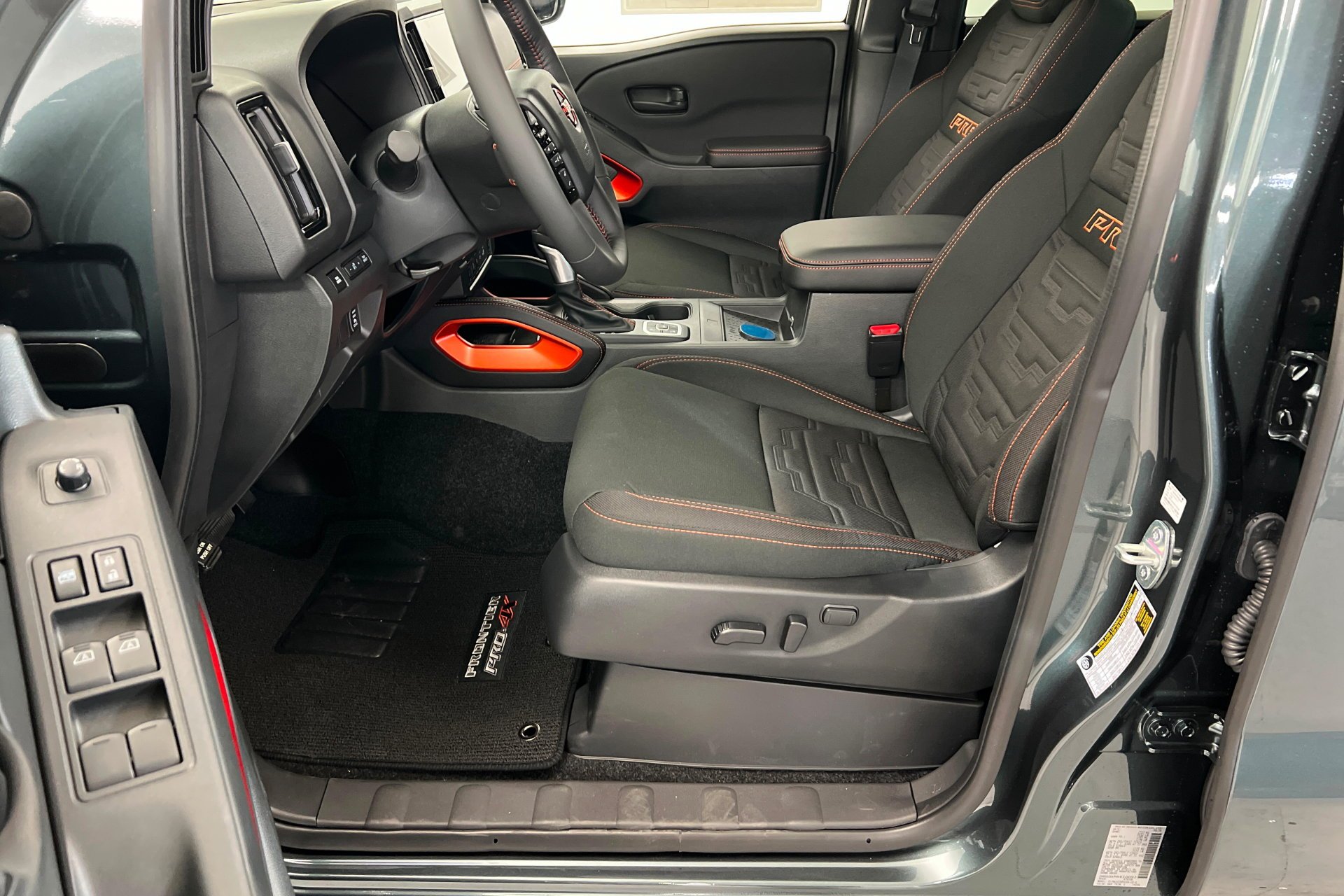 New 2027 Alpine Metallic Nissan Crew Cab PRO-4X® image 18
