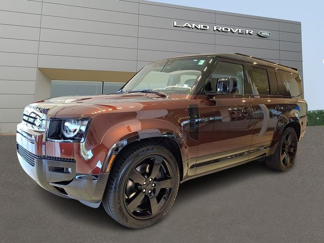 2026 Land Rover Defender 130 P400 X-Dynamic SE