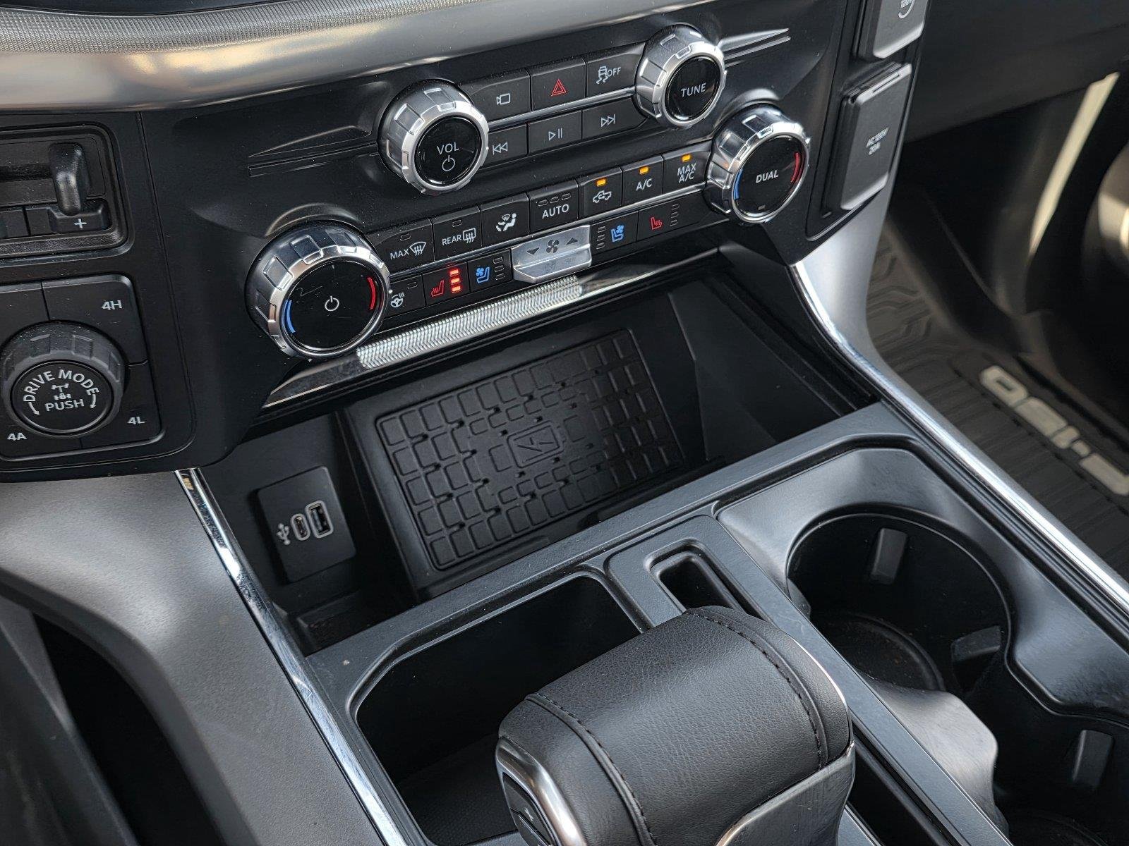 Used 2025 Carbonized Gray Ford LARIAT image 20