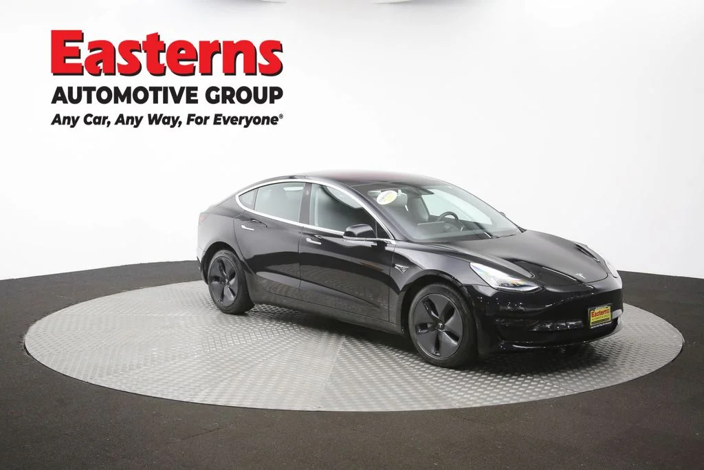 Used 2018 Black Tesla Long Range image 45
