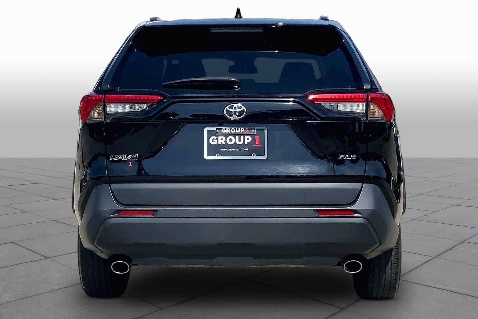 Used 2024 Midnight Black Metallic Toyota XLE image 5