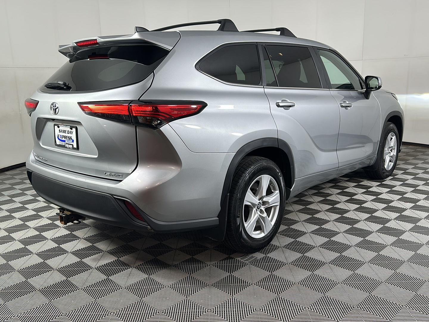 Used 2023 Celestial Silver Metallic Toyota LE image 9