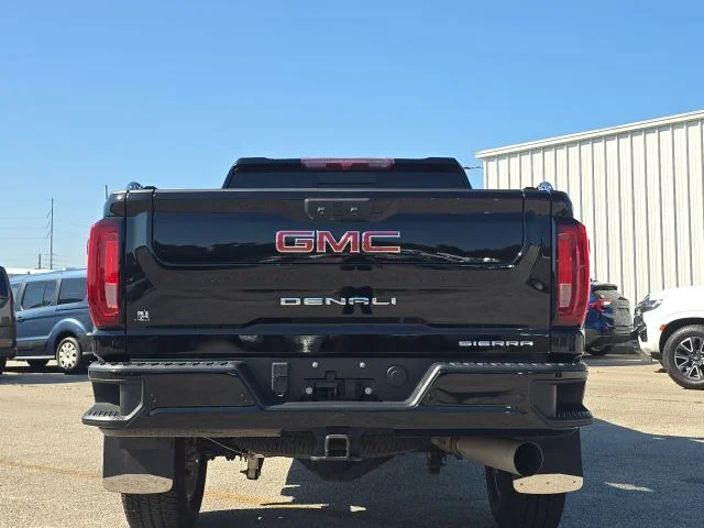 Used 2023 Black GMC Denali image 4