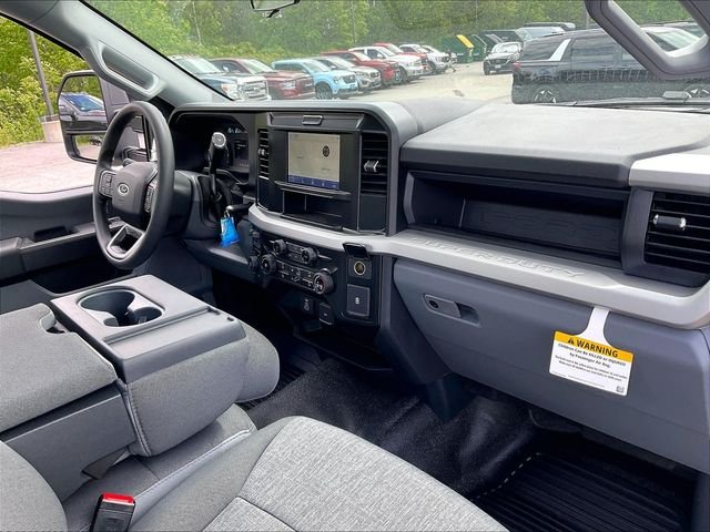 2026 Ford F-250SD — photo 10