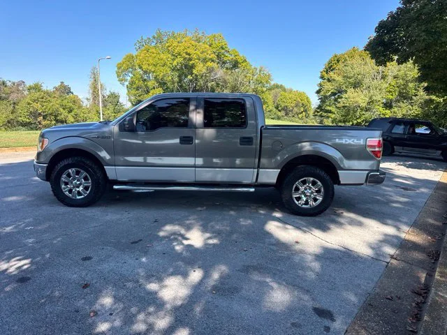 Used 2010 Gray Ford XLT image 4